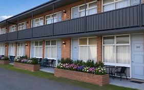Peninsula Motor Inn